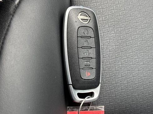 Used 2023 Nissan Rogue SV w/ SV Premium Package AWD/4WD image 40