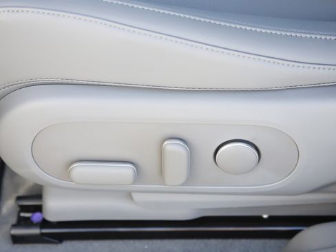 New 2026 Hyundai Ioniq 5 SEL AWD/4WD image 15