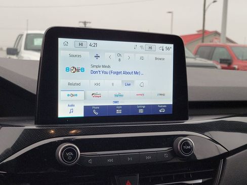 Certified 2025 Ford Escape ST-Line image 27