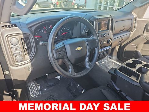 Used 2025 Chevrolet Silverado 1500 Custom AWD/4WD image 15