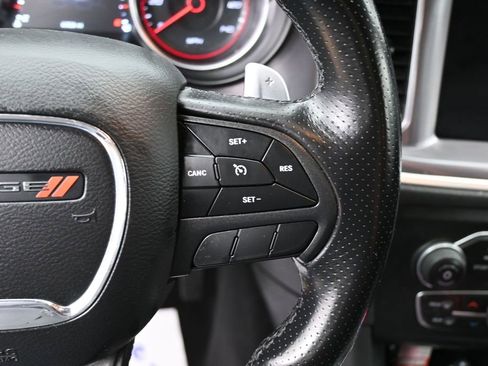 Used 2019 Dodge Charger SXT AWD/4WD image 18