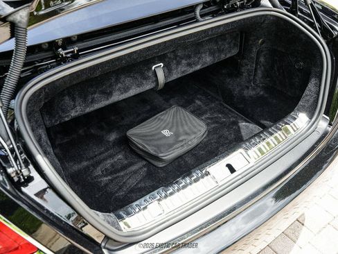 Used 2019 Rolls-Royce Dawn RWD image 71