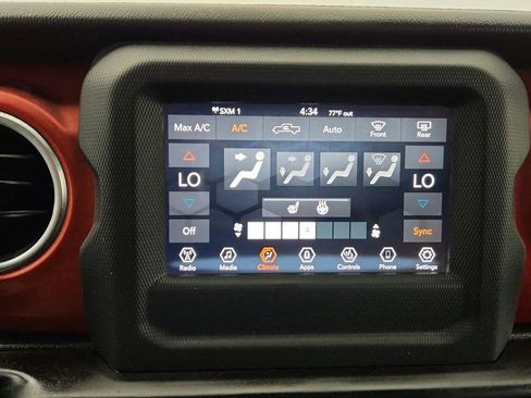 Used 2021 Jeep Gladiator Rubicon w/ LED Lighting Group AWD/4WD image 18