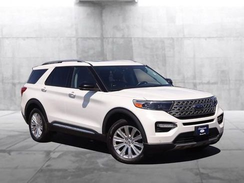 Used 2021 Ford Explorer Limited w/ Hybrid Equipment Group 310A AWD/4WD image 2