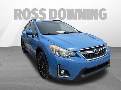 Used 2016 Subaru Crosstrek 2.0i Premium w/ Moonroof Package AWD/4WD image 3