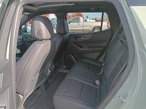 New 2026 Chevrolet Equinox LT image 23