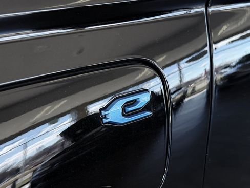 Used 2025 Jeep Grand Cherokee Limited 4xe image 25