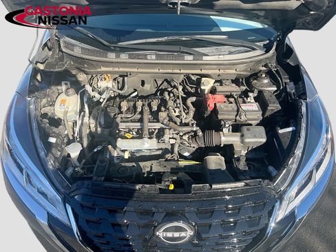 Used 2023 Nissan Kicks S image 36