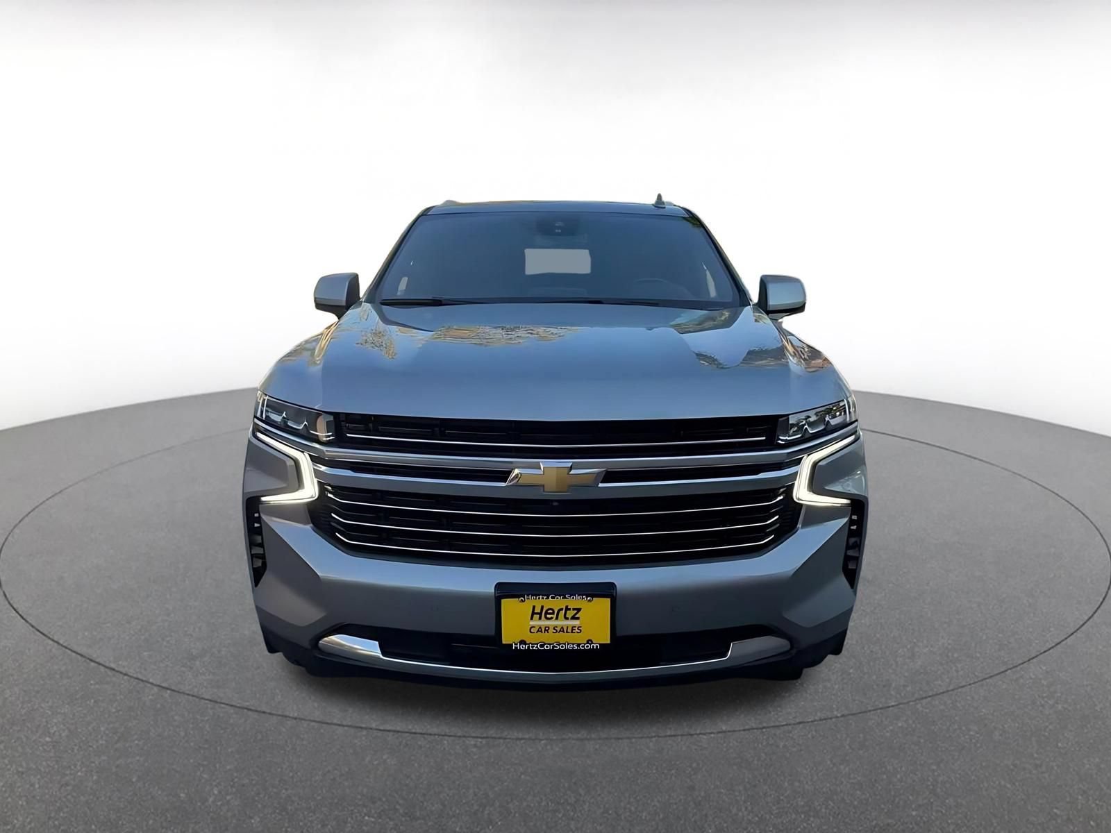 Used 2024 Chevrolet Tahoe LT w/ Luxury Package RWD image 4