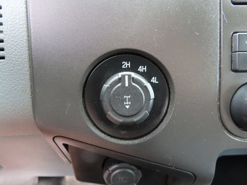 Used 2016 Ford F250 XL w/ XL Appearance Package AWD/4WD image 24