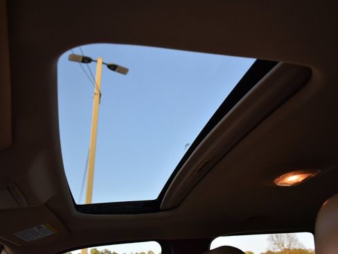 Used 2013 Ford F150 Lariat w/ Lariat Chrome Pkg image 43