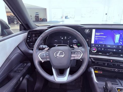 Certified 2025 Lexus TX 350 FWD w/ Technology Package image 22