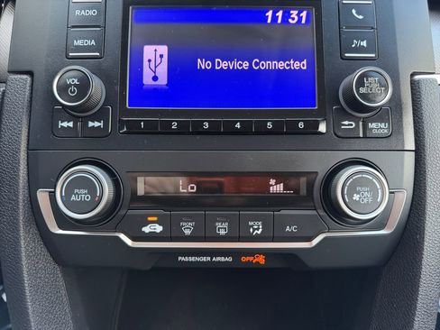 Used 2020 Honda Civic LX image 30