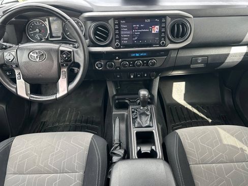 Used 2023 Toyota Tacoma TRD Off-Road AWD/4WD image 12
