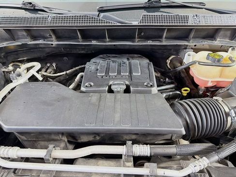 Used 2022 Chevrolet Silverado 1500 Custom w/ Safety Confidence Package image 33