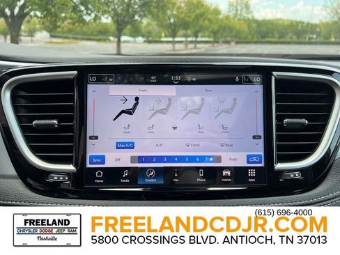 New 2026 Chrysler Pacifica Limited w/ S Appearance Package image 30