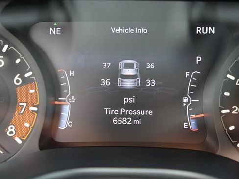 Certified 2024 Jeep Compass Trailhawk w/ Trailhawk Convenience Group image 36