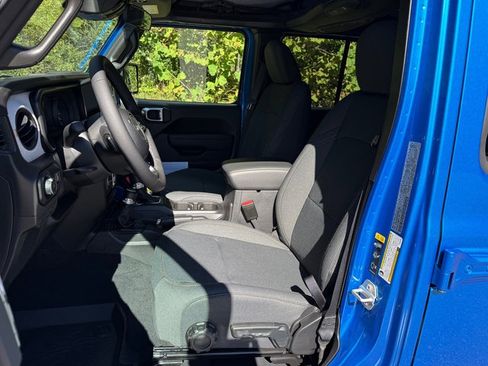 New 2025 Jeep Wrangler Unlimited Sport image 12