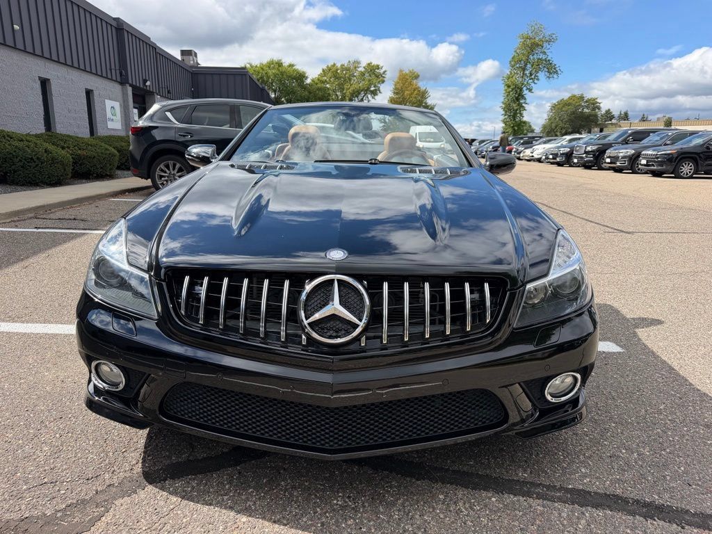 Used 2012 Mercedes-Benz SL 550 image 6