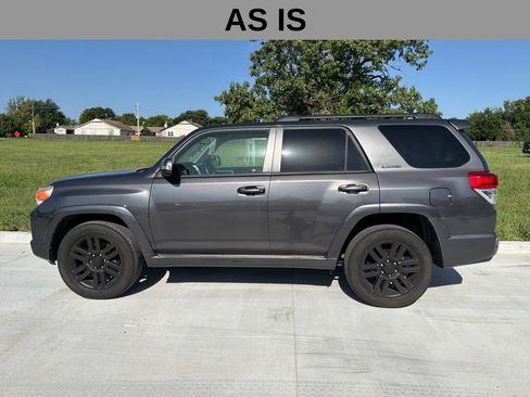 Used 2011 Toyota 4Runner Limited AWD/4WD image 8