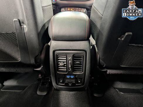 Used 2023 Dodge Durango R/T AWD/4WD image 32