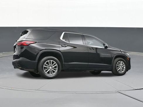Used 2023 Chevrolet Traverse LT image 48
