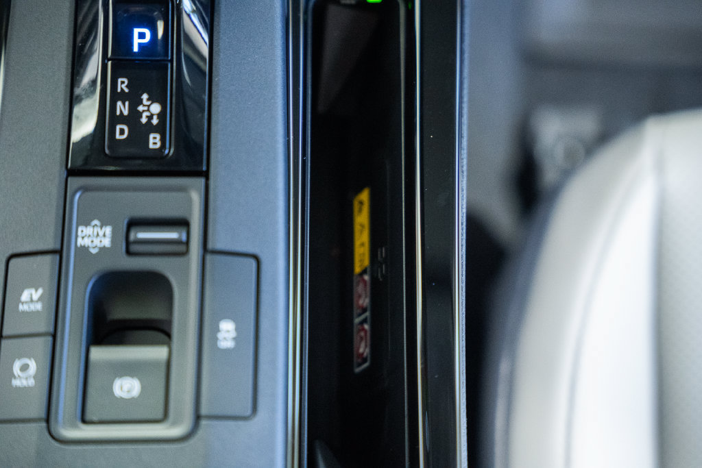 New 2027 Toyota Prius XLE AWD/4WD image 25