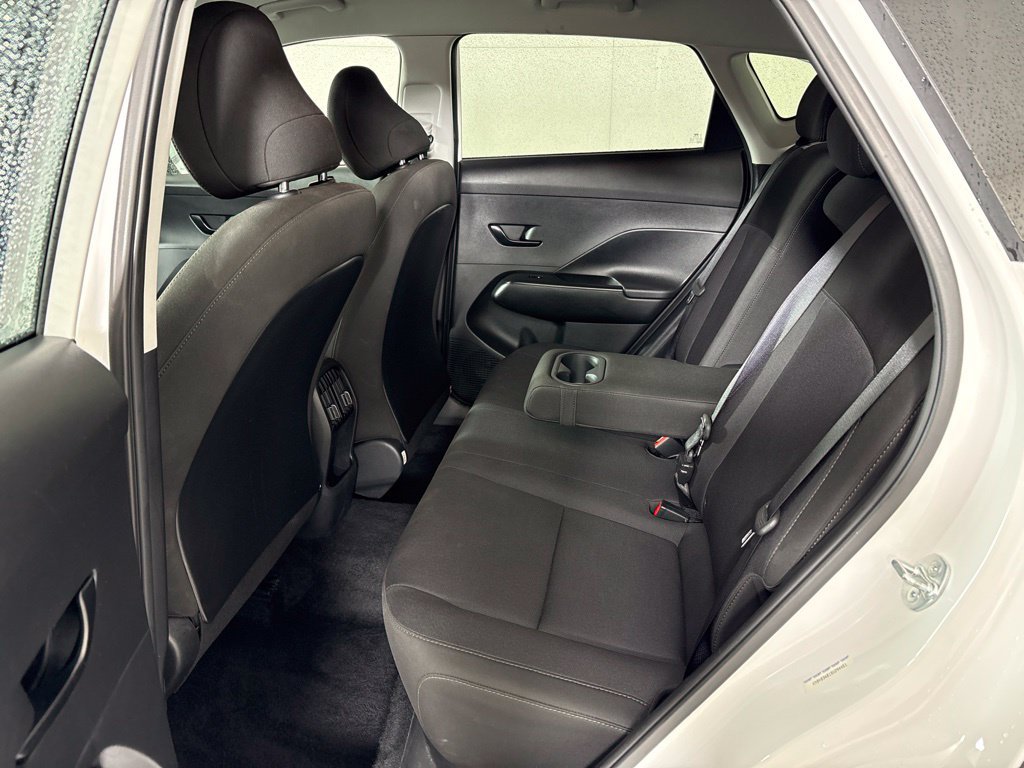 Used 2025 Hyundai Kona SEL FWD image 23