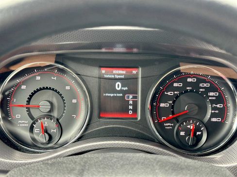 Used 2014 Dodge Charger R/T RWD image 34