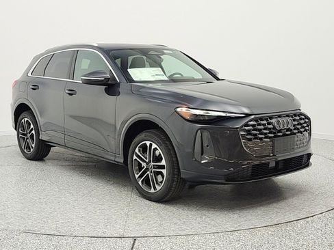 New 2026 Audi Q5 Premium AWD/4WD image 3