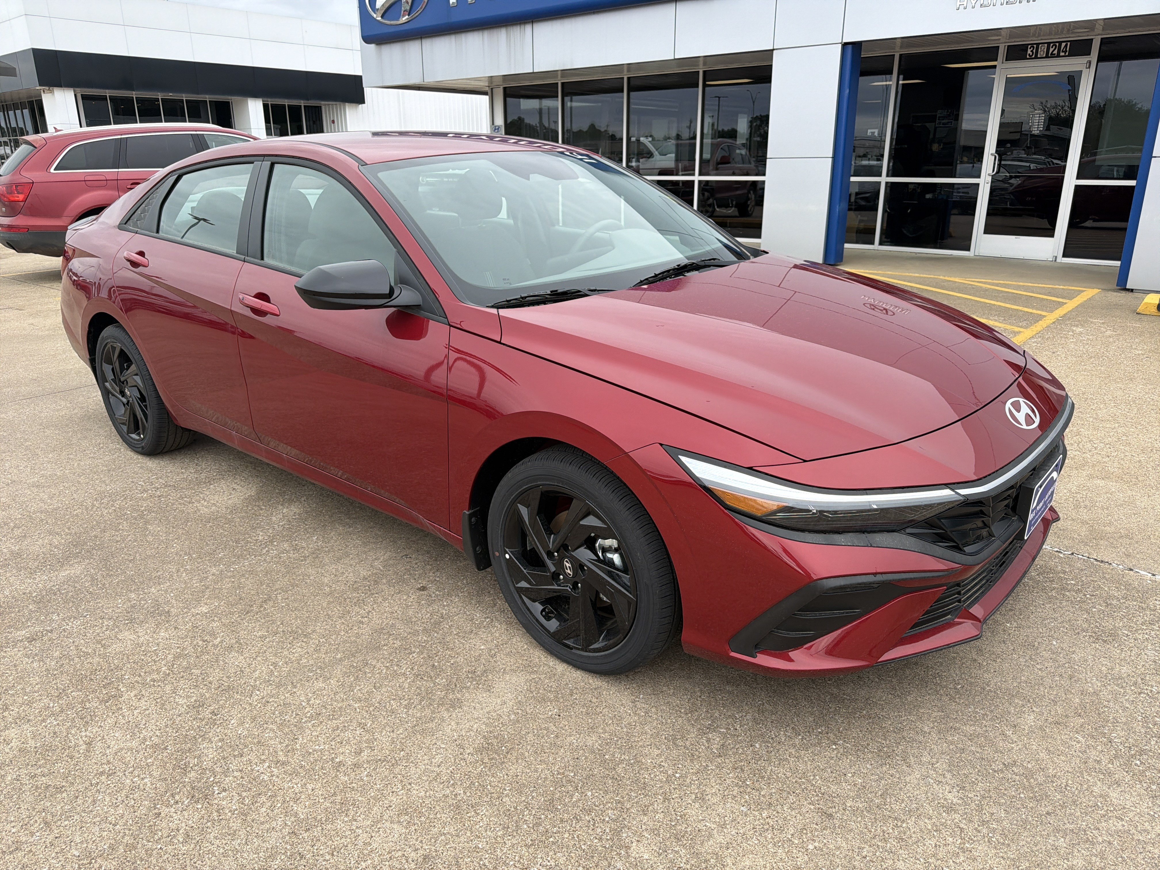 New 2026 Hyundai Elantra SEL FWD image 2