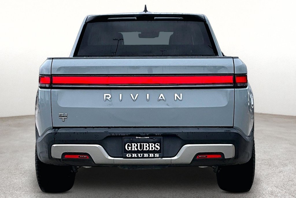 Used 2025 Rivian R1T Adventure Dual AWD/4WD image 5