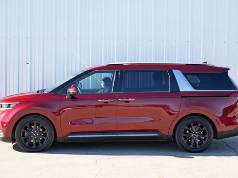 Used 2024 Kia Carnival SX Prestige image 53