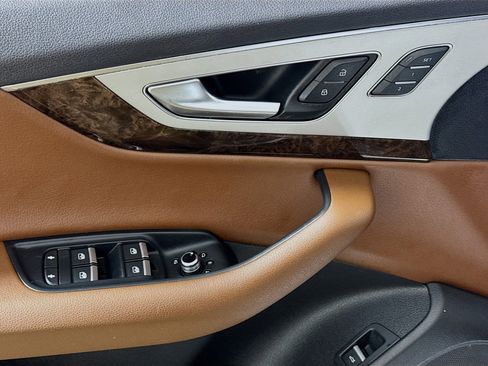 Used 2019 Audi Q7 2.0T Premium w/ Cold Weather Package image 20