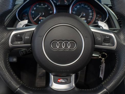 Used 2015 Audi R8 V10 w/ Full Leather Package image 12