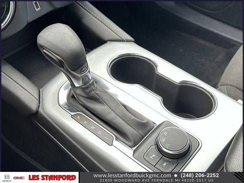Used 2025 Chevrolet Blazer LT w/ Driver Confidence Package FWD image 32