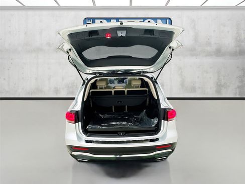 Used 2022 Mercedes-Benz GLB 250 image 26