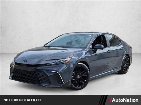 Used 2025 Toyota Camry SE w/ Multimedia Upgrade Package FWD image 1
