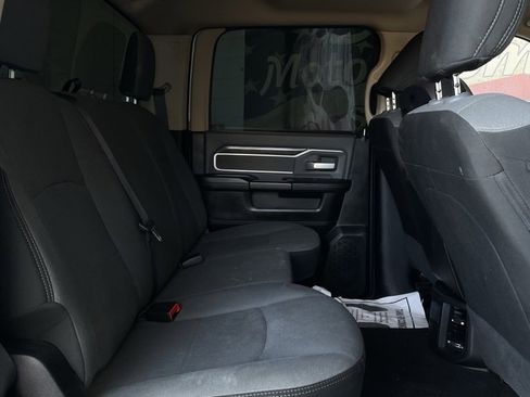 Used 2020 RAM 2500 Big Horn image 39