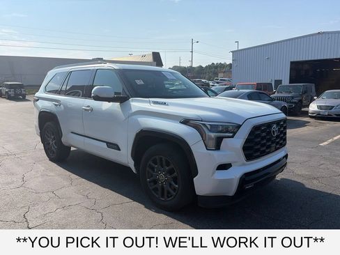 Used 2023 Toyota Sequoia Platinum RWD image 1