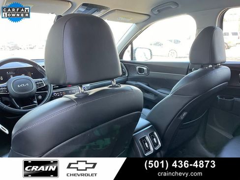 Used 2024 Kia Sorento S image 28