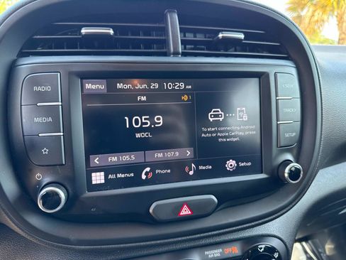 Used 2024 Kia Soul LX w/ Option Group 015 FWD image 22