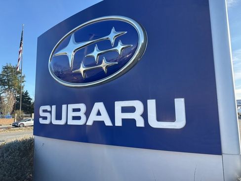 Used 2014 Subaru Outback 3.6R Limited image 10