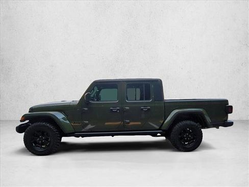 Certified 2023 Jeep Gladiator Sport AWD/4WD image 9