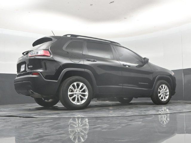 Used 2022 Jeep Cherokee Latitude Lux w/ Sun & Sound Group AWD/4WD image 51