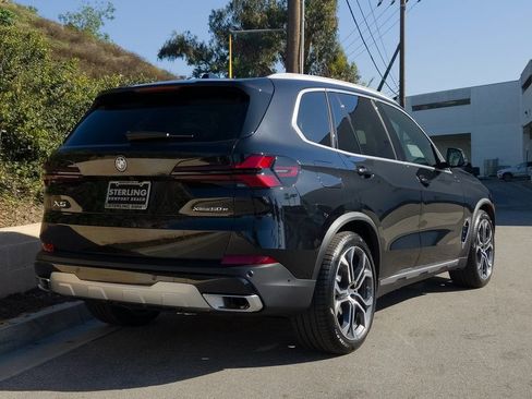 New 2026 BMW X5 xDrive50e w/ Executive Package image 5