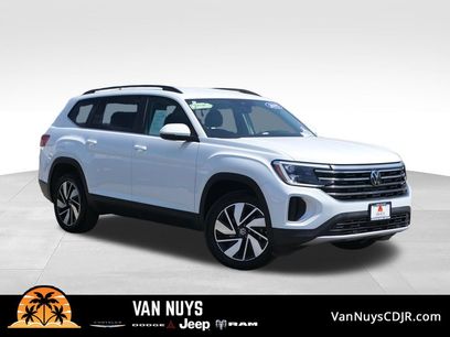 Used 2025 Volkswagen Atlas SE