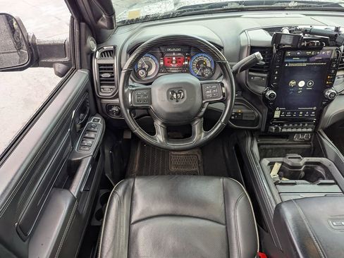 Used 2022 RAM 2500 Limited image 32