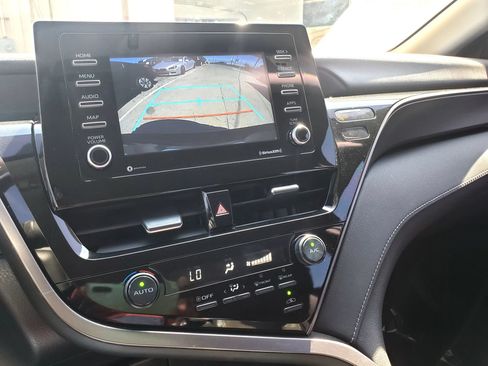 Used 2021 Toyota Camry SE FWD image 42