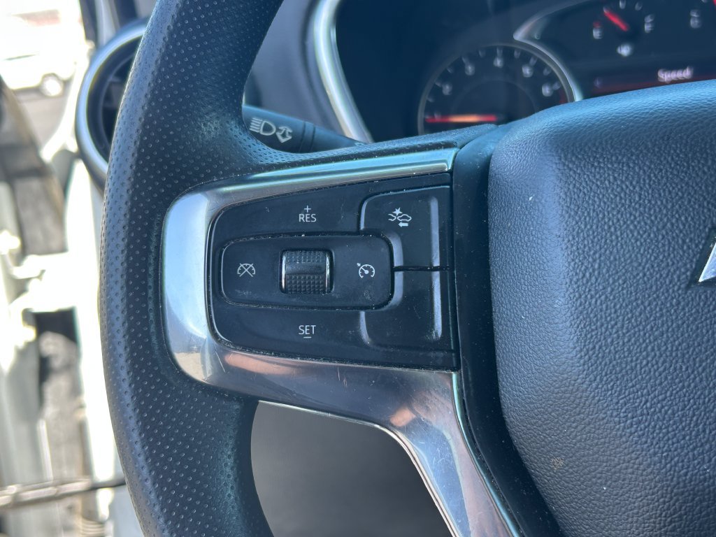 Used 2023 Chevrolet Blazer LT AWD/4WD image 17